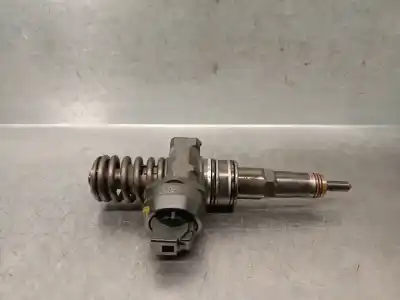 Second-hand car spare part injector for audi a3 (8p1) 1.9 tdi oem iam references 038130073ag