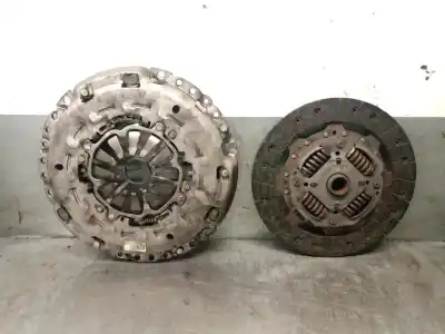 Second-hand car spare part clutch kit for seat leon (5f1) 1.6 tdi oem iam references 04l141015d  04l141015d