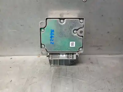 Second-hand car spare part airbag control unit for bmw x3 (e83) 2.0 d oem iam references 65773424581 0285001870 bosch 65773424581