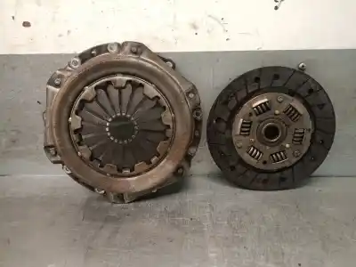 Second-hand car spare part clutch kit for renault clio ii fase ii (b/cb0) 1.2 16v oem iam references 8200745113