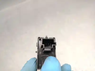 Second-hand car spare part switch for bmw x1 (u11) sdrive 18 d oem iam references 5a2bcb6  61315a2bcb6