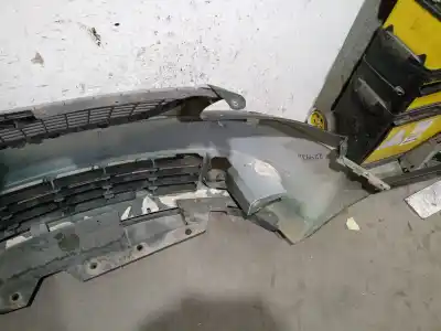 Автозапчасти б/у передний бампер за chrysler voyager (rg) 2.5 crd cat ссылки oem iam 5018640aa  5018640aa