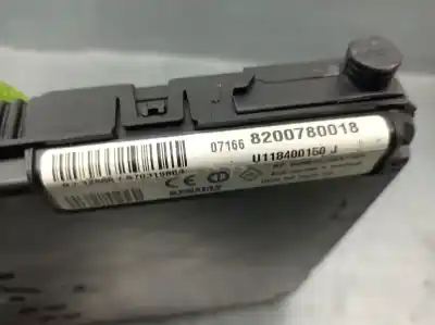 Second-hand car spare part fuse box unit for renault grand scénic ii (jm0/1_) 1.5 dci (jm1e) oem iam references 8200780018 u118400150j 