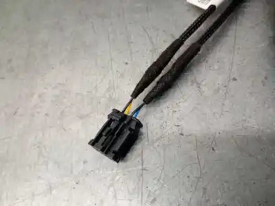 Peça sobressalente para automóvel em segunda mão chicote / encaixe cinto segurança por opel corsa f 1.2 (68) referências oem iam 6403040ete  6403040ete