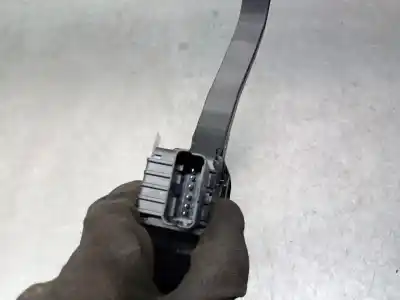 Second-hand car spare part accelerator pedal for opel corsa f 1.2 (68) oem iam references 9839353480  