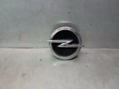 Second-hand car spare part tailgate back door handle for opel corsa f 1.2 (68) oem iam references 9830092980