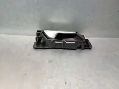 Автозапчасти б/у внутри передней правой ручки за opel corsa f 1.2 (68) ссылки oem iam 39198475  
