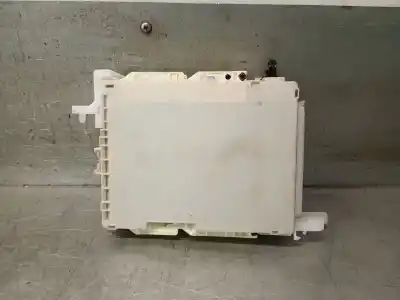 Автозапчастина б/у  для TOYOTA YARIS (_P13_)  Посилання на OEM IAM 8273052K40  