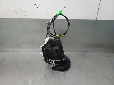 Автозапчасти б/у замок задней левой двери за TOYOTA YARIS (_P13_) 1.5 HYBRID (NHP130_) ссылки OEM IAM 690600D310  690600D310