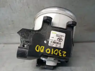Автозапчасти б/у правая противотуманная фара за toyota yaris (_p13_) 1.5 hybrid (nhp130_) ссылки oem iam 8121002110 90008490 valeo 8121002110