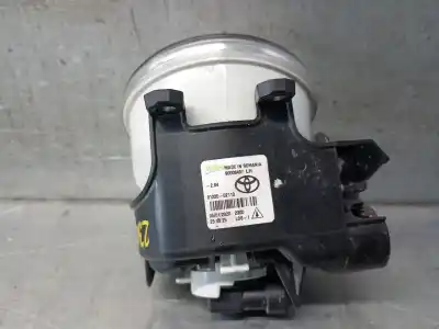 Автозапчасти б/у левая противотуманная фара за toyota yaris (_p13_) 1.5 hybrid (nhp130_) ссылки oem iam 8122002110 90008497 valeo 8122002110