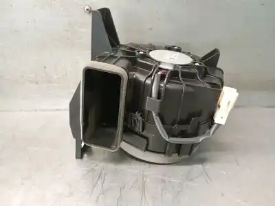 Автозапчастина б/у тепловий двигун для TOYOTA YARIS (_P13_) 1.5 HYBRID (NHP130_) Посилання на OEM IAM G923052040  G923052040