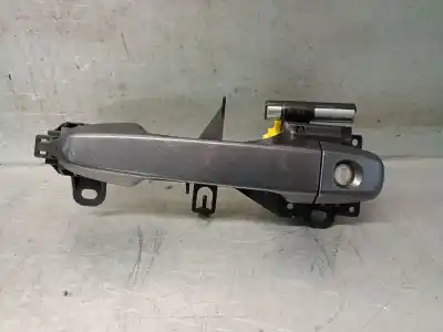 Автозапчасти б/у левая передняя наружная ручка за TOYOTA YARIS (_P13_) 1.5 HYBRID (NHP130_) ссылки OEM IAM 692020D070  692110D904