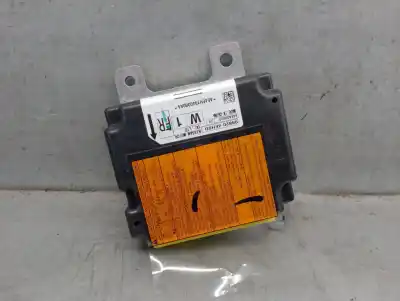 Pezzo di ricambio per auto di seconda mano CENTRALINA AIRBAG per NISSAN QASHQAI II SUV (J11, J11_)  Riferimenti OEM IAM 988204EH0D  