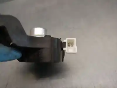 Recambio de automóvil de segunda mano de altavoz/altavoces para hyundai ioniq (ae) 1.6 gdi hybrid referencias oem iam 96390g2500  96390g2500