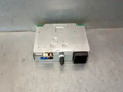 Second-hand car spare part audio system / radio cd for opel corsa f 1.2 (68) oem iam references 9833500080 7503900287 bosch 