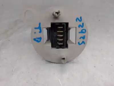Pièce détachée automobile d'occasion commande de lève vitre arrière droit pour citroen xsara picasso (n68) 2.0 hdi références oem iam 655407  655407