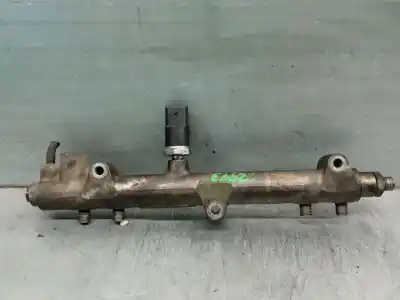 Pezzo di ricambio per auto di seconda mano Rampa Iniettori per CHRYSLER VOYAGER (RG) 2.5 CRD CAT Riferimenti OEM IAM 0445214023  5066912AA