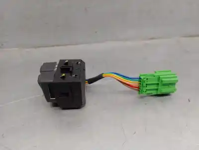 Second-hand car spare part switch for volvo v50 (545) 2.0 d oem iam references 8691530  8691530