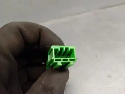 Second-hand car spare part switch for volvo v50 (545) 2.0 d oem iam references 8691530  8691530