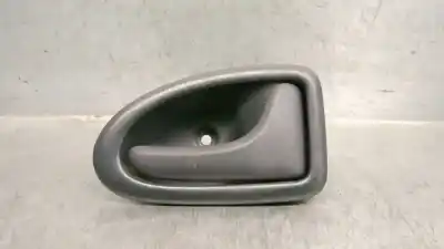 Peça sobressalente para automóvel em segunda mão puxador interior dianteiro direito por renault clio ii (bb_, cb_) 1.2 16v (bb05, bb0w, bb11, bb27, bb2t, bb2u, bb2v, cb05,... referências oem iam 8200028995
