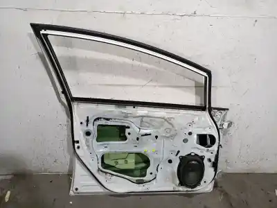 Автозапчастина б/у передні ліві двері для toyota prius (_w3_) 1.8 hybrid (zvw3_) посилання на oem iam 6700247070  6700247070