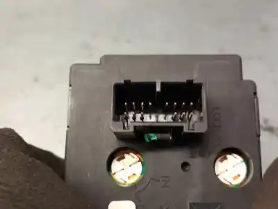 Peça sobressalente para automóvel em segunda mão comutador de luzes por volvo c30 (533) 1.8 referências oem iam 30739300  30739297