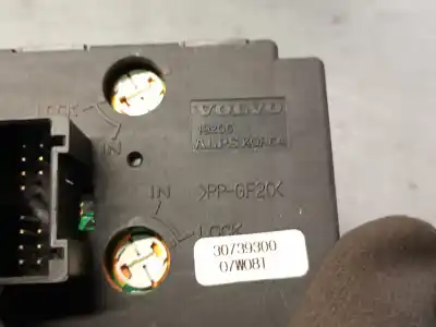 Peça sobressalente para automóvel em segunda mão comutador de luzes por volvo c30 (533) 1.8 referências oem iam 30739300  30739297