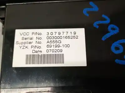 Second-hand car spare part multifunction display for volvo c30 (533) 1.8 oem iam references 30797719  36001469