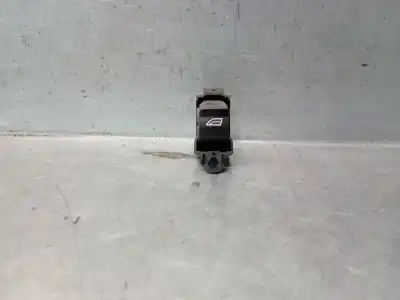 Second-hand car spare part right front power window switch for volvo c30 (533) 1.8 oem iam references 30774162