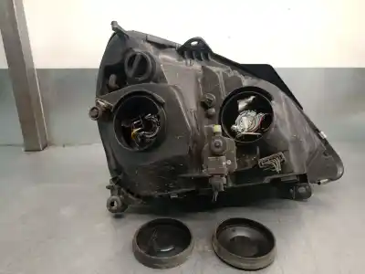 Автозапчасти б/у левая фара за renault clio ii (bb_, cb_) 1.2 16v (bb05, bb0w, bb11, bb27, bb2t, bb2u, bb2v, cb05,... ссылки oem iam 7701054058  7701054058