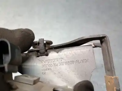 Peça sobressalente para automóvel em segunda mão fechadura do capô por volvo c30 (533) 1.8 referências oem iam 30716529  30716529