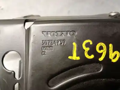 Second-hand car spare part trunk lock for volvo c30 (533) 1.8 oem iam references 30784739  30784739