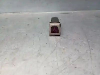 Second-hand car spare part hazard warning lights for volvo c30 (533) 1.8 oem iam references 30739296