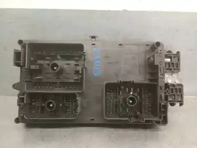 Second-hand car spare part fuse box unit for opel insignia a (g09) 2.0 cdti (68) oem iam references 13275881  