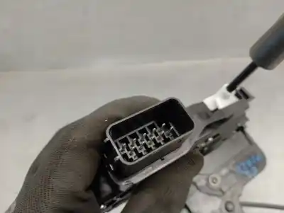 Peça sobressalente para automóvel em segunda mão fechadura da porta traseira esquerda por land rover range rover evoque (l538) 2.0 d 4x4 referências oem iam 7h5a26413ae  lr091361