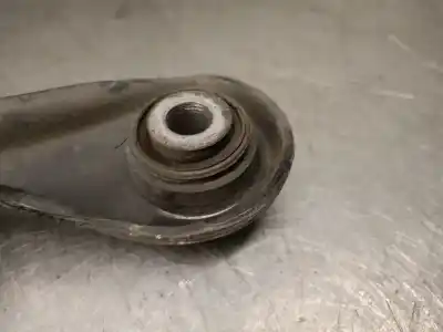 Peça sobressalente para automóvel em segunda mão braço de suspensão inferior traseiro esquerdo por mazda 5 (cr19) 2.0 cd (cr19) referências oem iam c23628500a  c23628500a