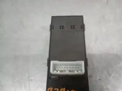 Second-hand car spare part left front power window switch for hyundai i20 ii (gb, ib) 1.0 t-gdi oem iam references 93570c8111  93570c81114x