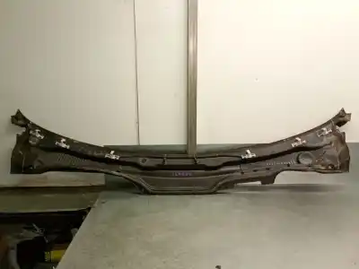 Peça sobressalente para automóvel em segunda mão grelha torpedo curcuvan por volvo c30 (533) 1.8 referências oem iam 30745377  30745377