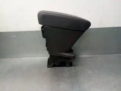 Second-hand car spare part center armrest for opel corsa f 1.2 (68) oem iam references 39196827