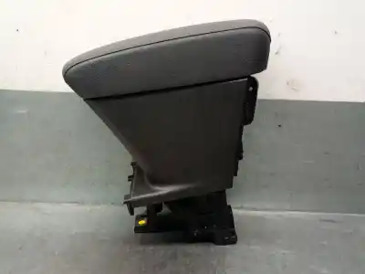 Автозапчасти б/у центральный подлокотник за opel corsa f 1.2 (68) ссылки oem iam 39196827  39196827