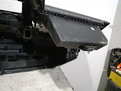 Peça sobressalente para automóvel em segunda mão tablier por dacia duster (hs_) 1.5 dci (hsaj) referências oem iam 681006566r  681006566r