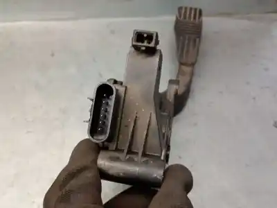 Second-hand car spare part accelerator pedal for chevrolet captiva (c100, c140) 2.0 d 4wd oem iam references 96625893  96625893
