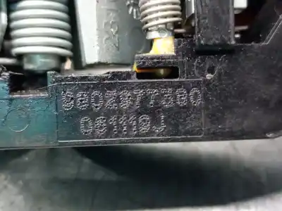Автозапчасти б/у задняя левая наружная ручка за opel corsa f 1.2 (68) ссылки oem iam 9802977380  