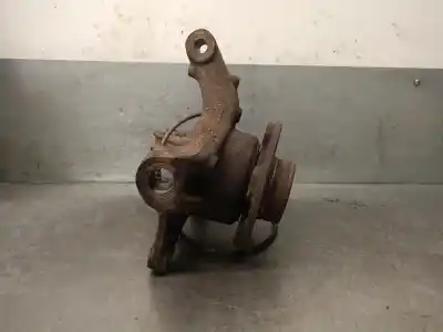 Second-hand car spare part front right knuckle for dacia duster (hs_) 1.5 dci (hsaj) oem iam references 8200881829  8200881829