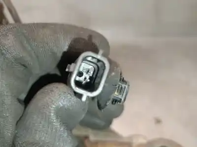 Second-hand car spare part front left knuckle for dacia duster (hs_) 1.5 dci (hsaj) oem iam references 8200881914  8200881914