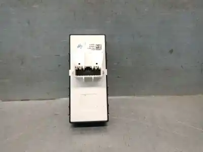 Peça sobressalente para automóvel em segunda mão botão / interruptor elevador vidro dianteiro esquerdo por hyundai i20 iii (bc3, bi3) 1.0 t-gdi hybrid 48v referências oem iam 93571q0211  hyundai i20 iii ( bc3, bi3) 1.0 t gdi hybrid 48v