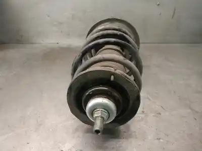 Автозапчастина б/у амортизатор передній лівий для toyota yaris (_p13_) 1.5 hybrid (nhp130_) посилання на oem iam 485200d432 03011001018 kyb 485200d432