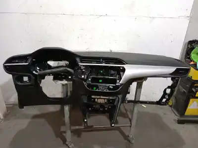 Автозапчасти б/у панель приборов за opel corsa f 1.2 (68) ссылки oem iam 5538237