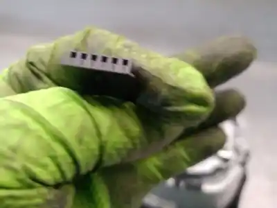 Автозапчастина б/у передня ліва подушка безопасности для audi a4 b7 (8ec) 2.5 tdi посилання на oem iam 8e0880201dh  4f0971589a